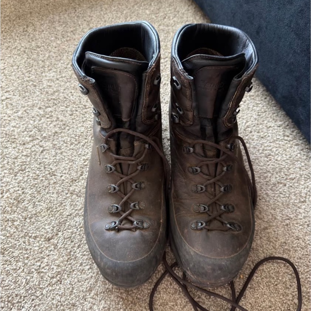 Kenetrek Hiker Boots – Men’s Size 14